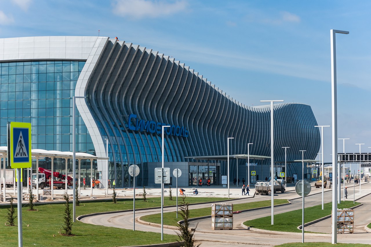 Симферопольскому аэропорту выделят деньги на сохранение штата