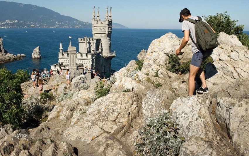 Из-за коронавирусных ограничений туристический поток в Крыму упал на 15-20%